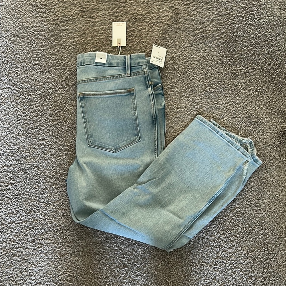 Good American Light Blue Ankle Crop Jeans